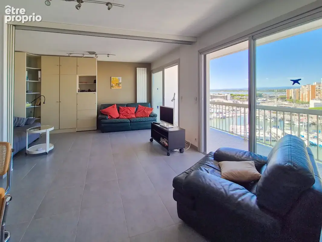 CARNON : T3 vue mer avec garage - photo 2