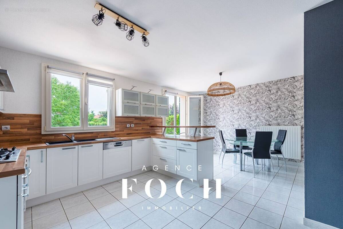 Maison à GONDREVILLE