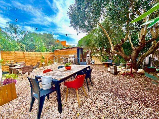 Maison à VILLELONGUE-DE-LA-SALANQUE