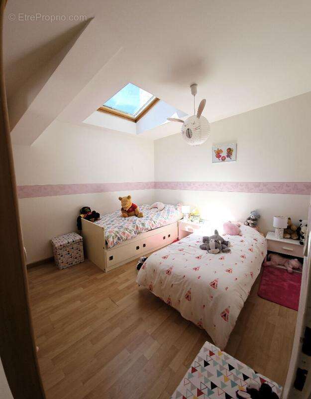 Maison à MONTELIMAR