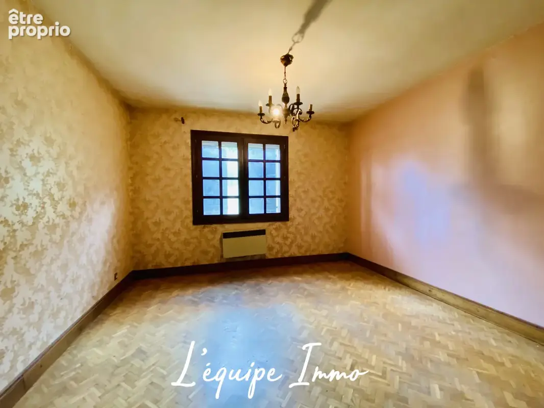 Maison T6 sur 1 hectare de terrain - photo 23