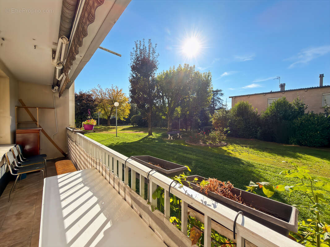 Appartement à VAULX-EN-VELIN