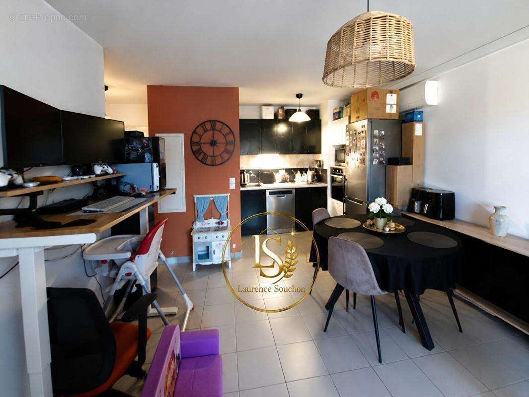 Appartement à MARSEILLE-12E
