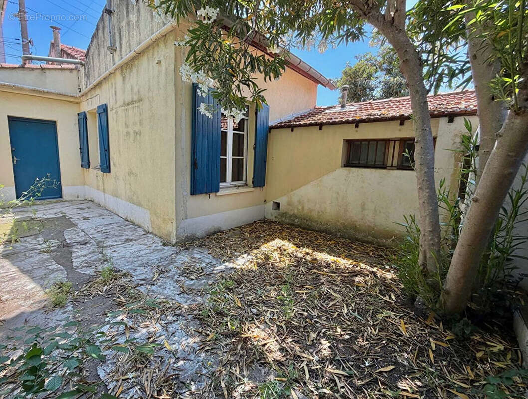 Maison à NIMES