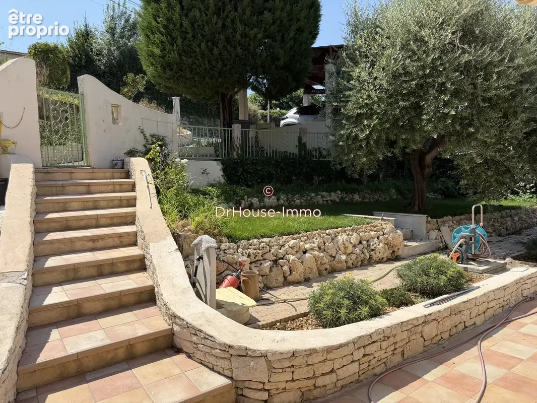 Maison 89 m² à Villeneuve-Loubet  - photo 8