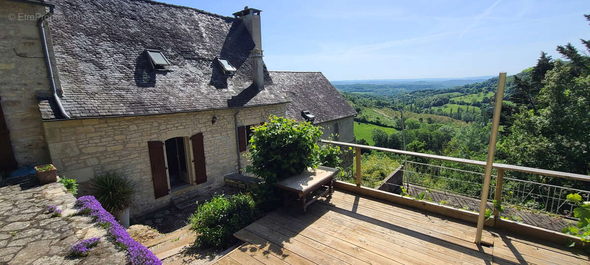 Maison à TURENNE