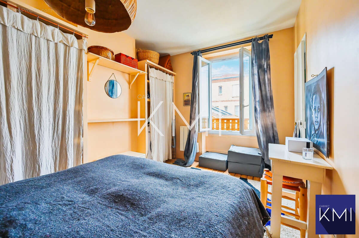 Appartement à PARIS-20E