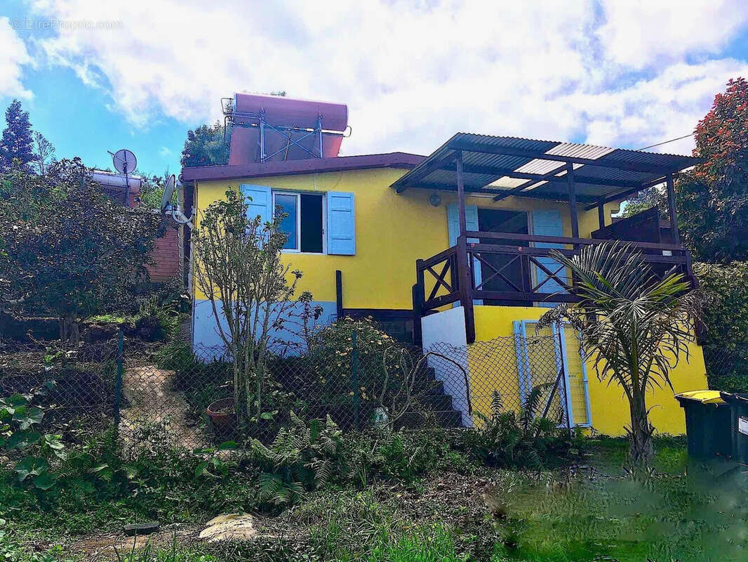 Maison à LE TAMPON