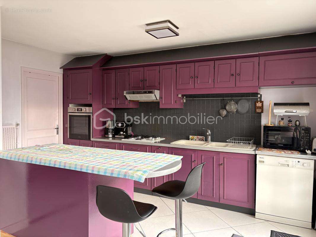 Maison à SAINTRY-SUR-SEINE