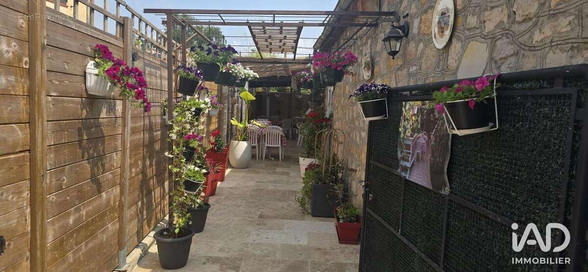 Photo 5 - Commerce à MANDELIEU-LA-NAPOULE