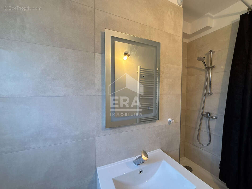 Appartement à SORGUES