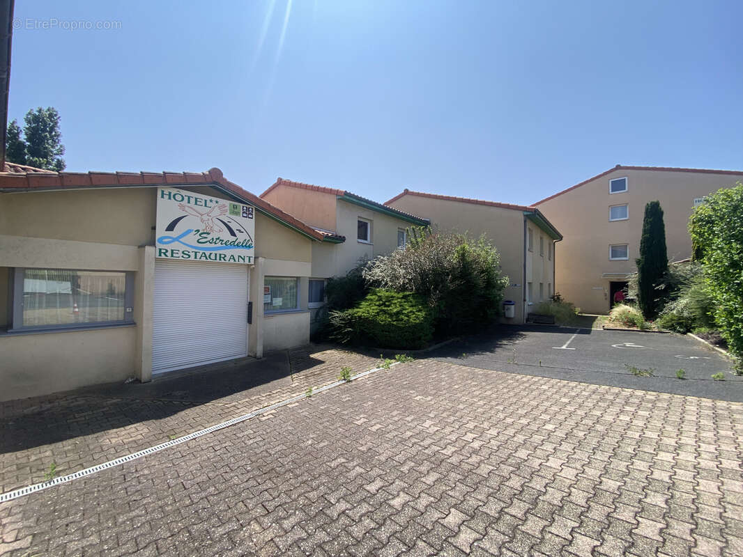 Appartement à PONT-DU-CHATEAU