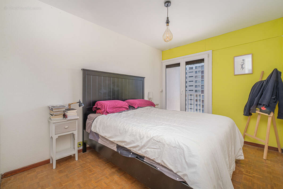 Appartement à MARSEILLE-9E