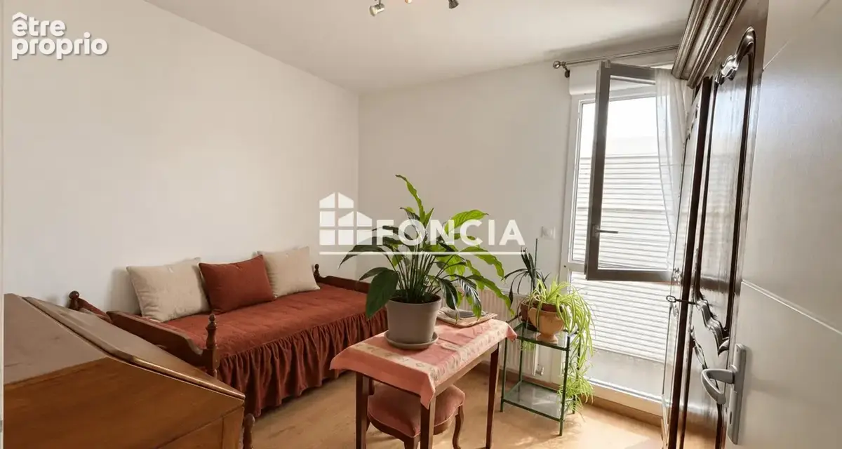 À vendre – Superbe appartement T4 récent avec balcon et garage – Résidence LE VERTUO - photo 8