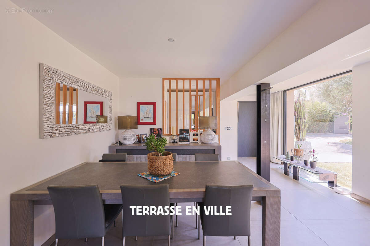 Maison à SANARY-SUR-MER