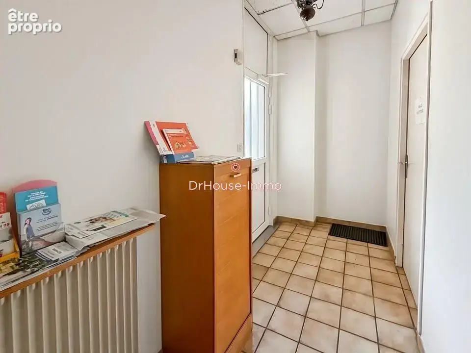 Commerce 37 m² à vendre à Chevigny-Saint-Sauveur (21800) - photo 4