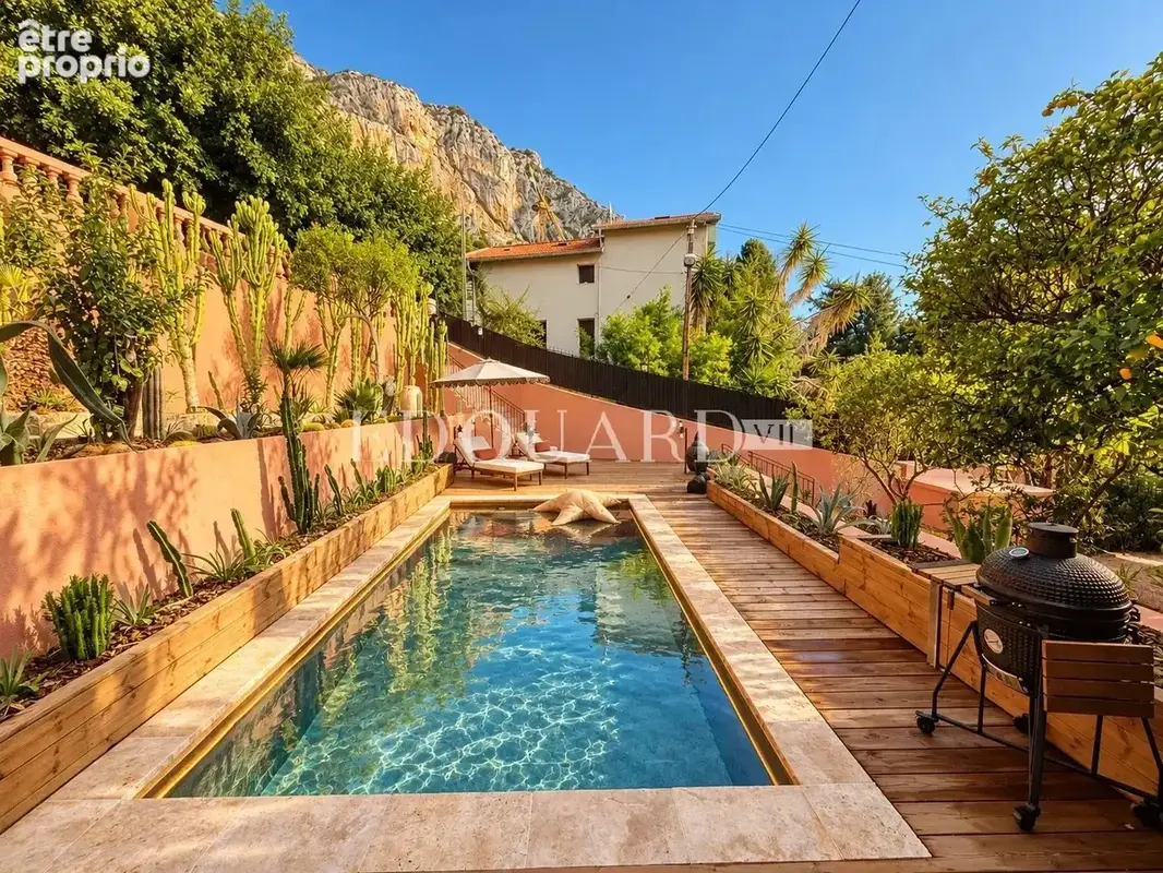 Demeure d’exception avec jardin, piscine, jacuzzi et panorama extraordinaire sur la baie de Menton - photo 19