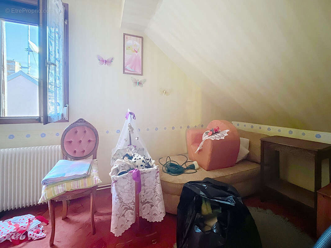 Maison à MONTFORT-SUR-RISLE