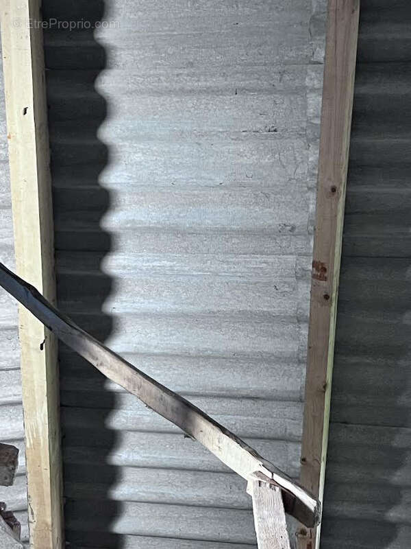 Autre à SAINT-THIBERY