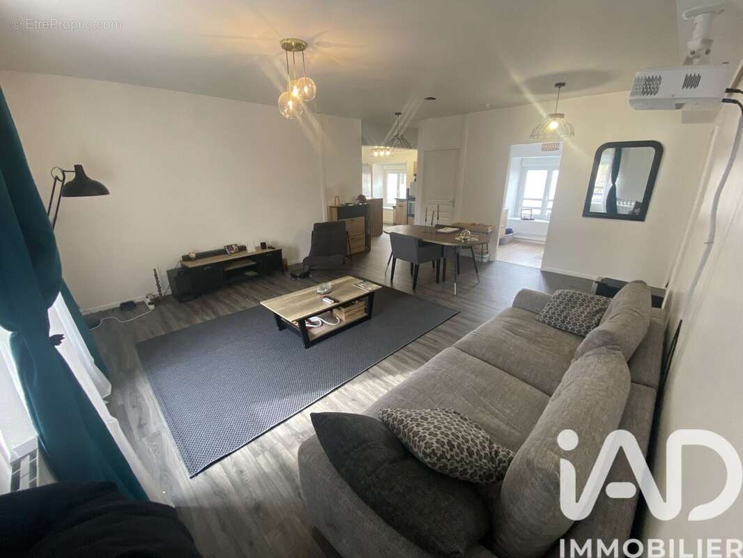 Photo 6 - Appartement à LA CHAPELLE-SAINT-LUC