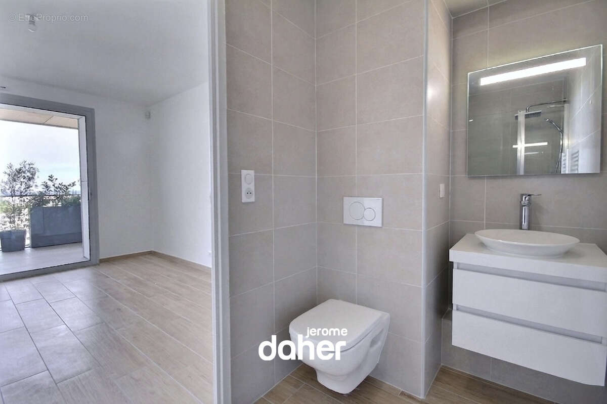 Appartement à MARSEILLE-8E