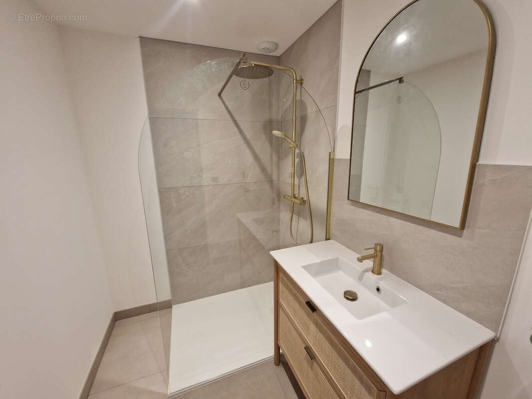 Appartement à VOLNAY