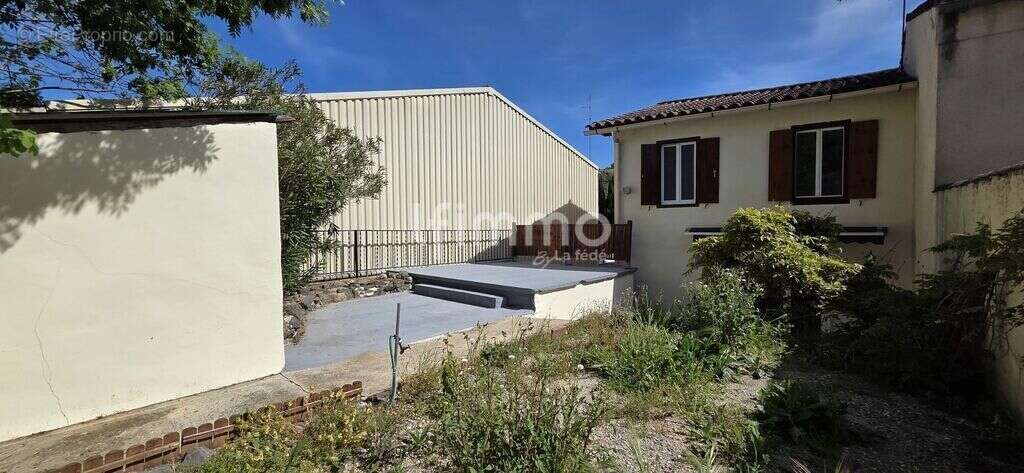 Maison lumineuse avec extérieur - photo 8