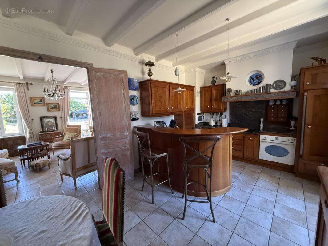 Maison 188 m² à Cancale  - photo 9