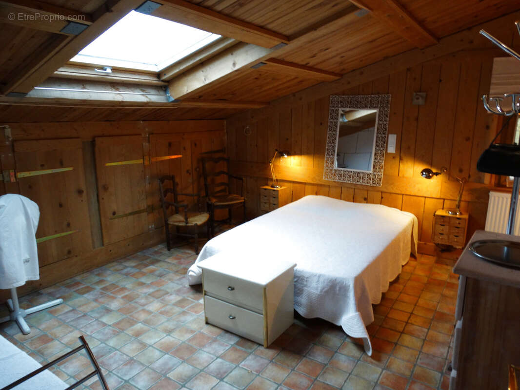 Maison à VIVIERS