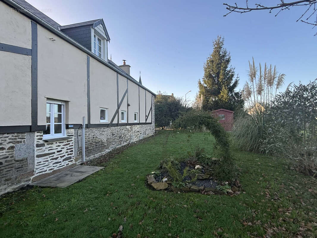 Maison à JUVIGNY-LE-TERTRE