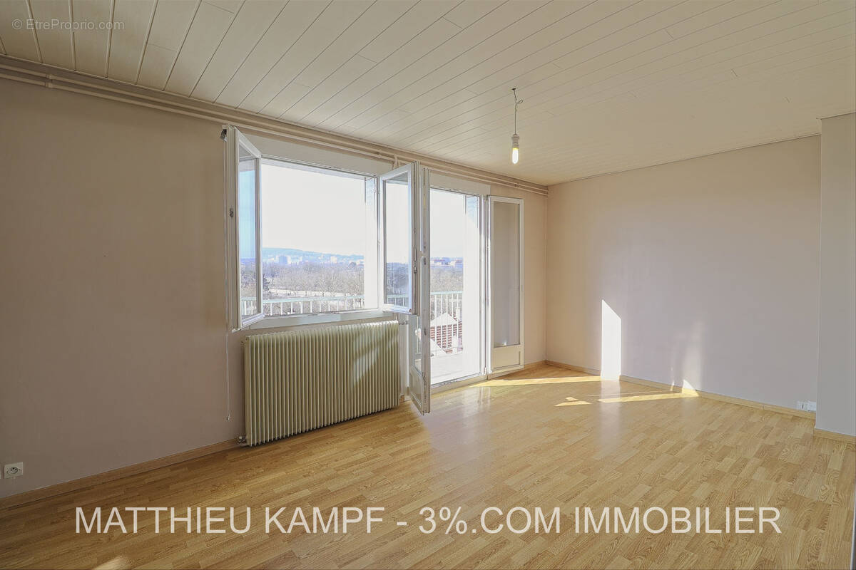 Appartement à JARVILLE-LA-MALGRANGE