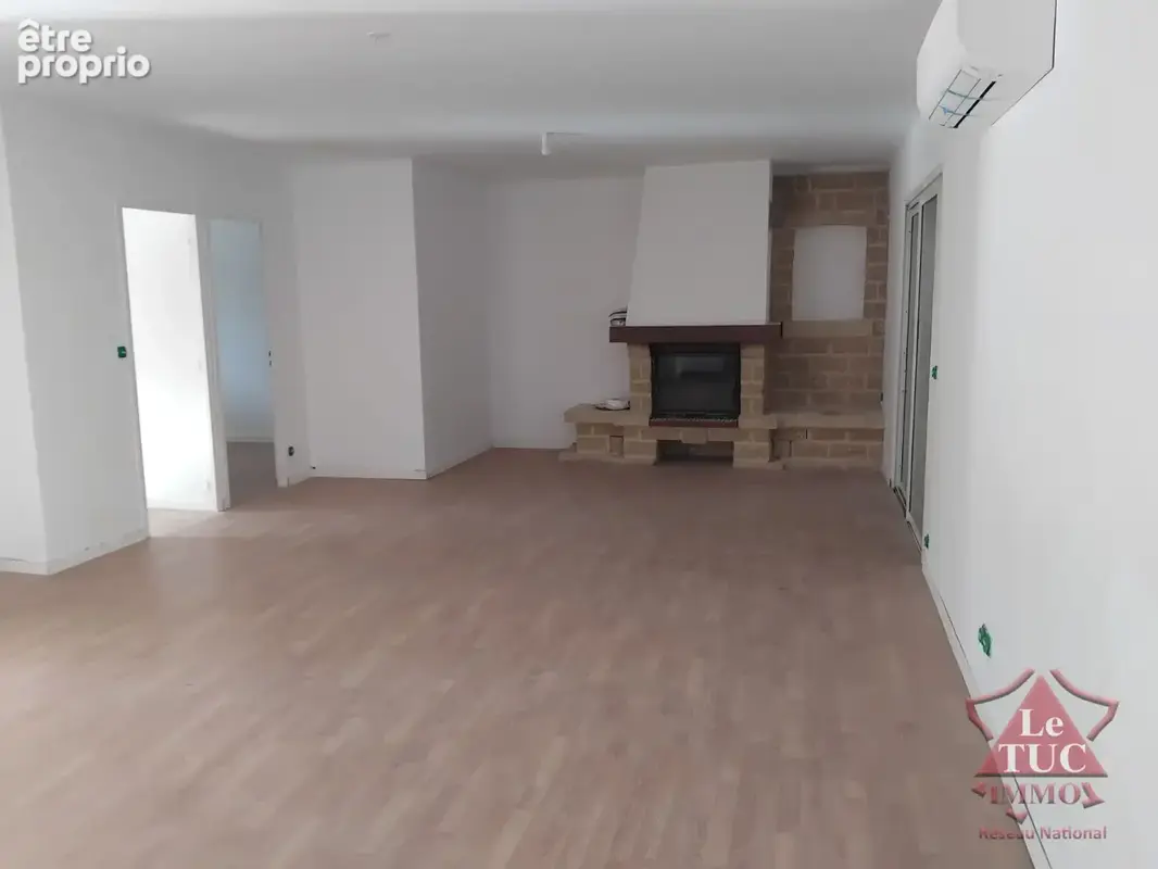 RIVE Gauche - Appartement Type 4 - photo 3