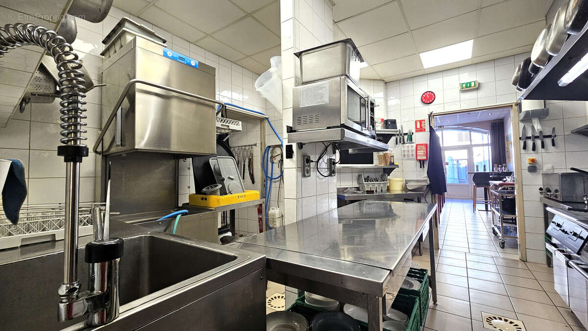 Commerce à LANCRANS