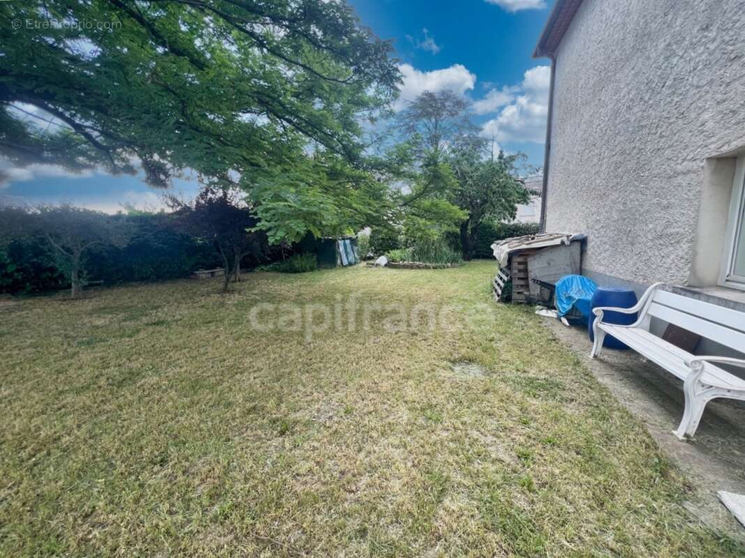 Maison à vendre Manosque Les Varzelles - 155m2, 4 chambres, jardin de 740m2 - photo 8