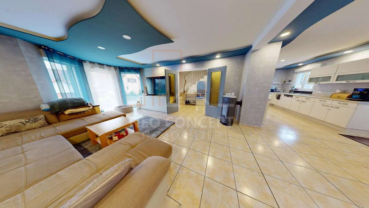 Maison à LEUTENHEIM