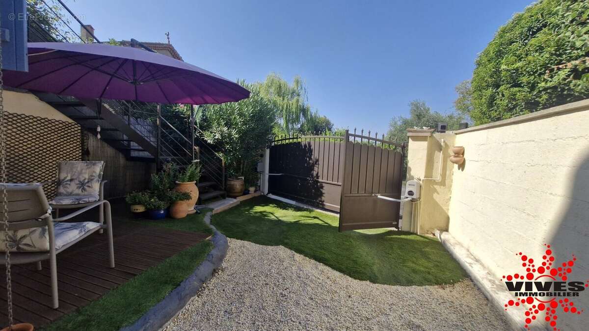 Canal du Midi  Maison rénovée avec terrasse, cour et garage - photo 21