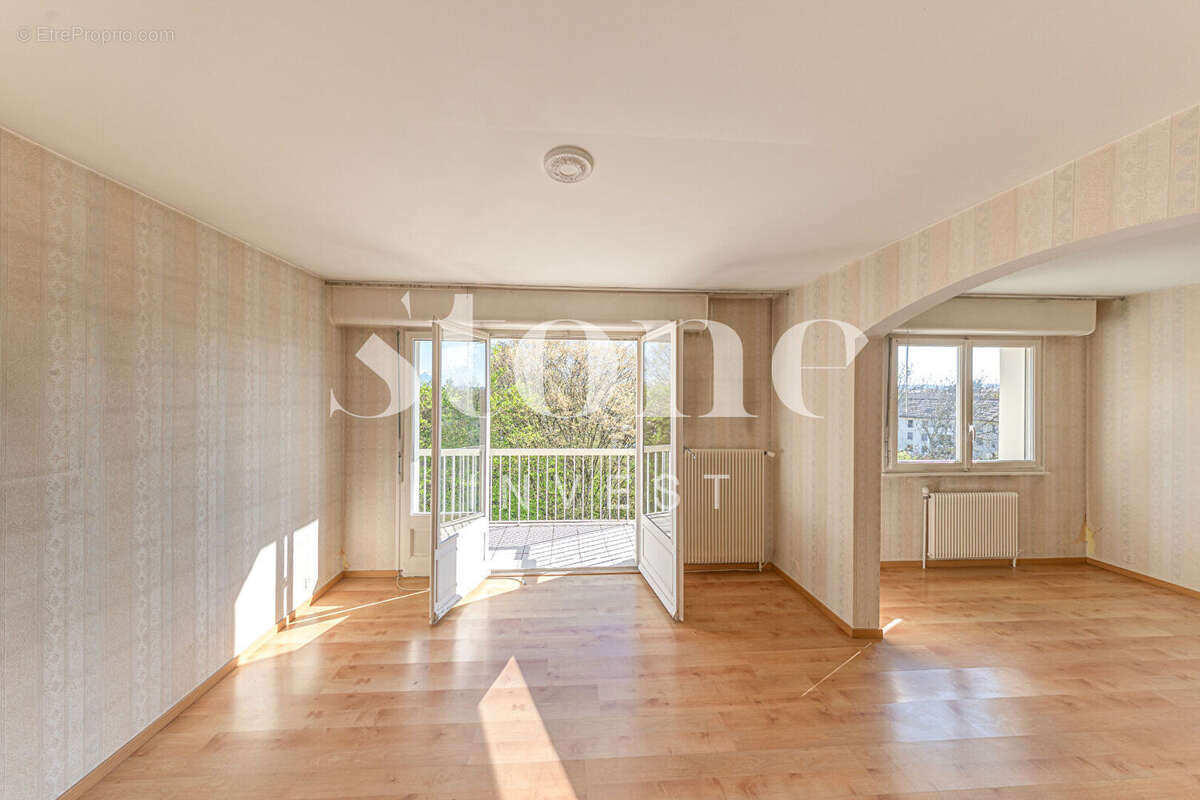 Appartement à ANNECY-LE-VIEUX