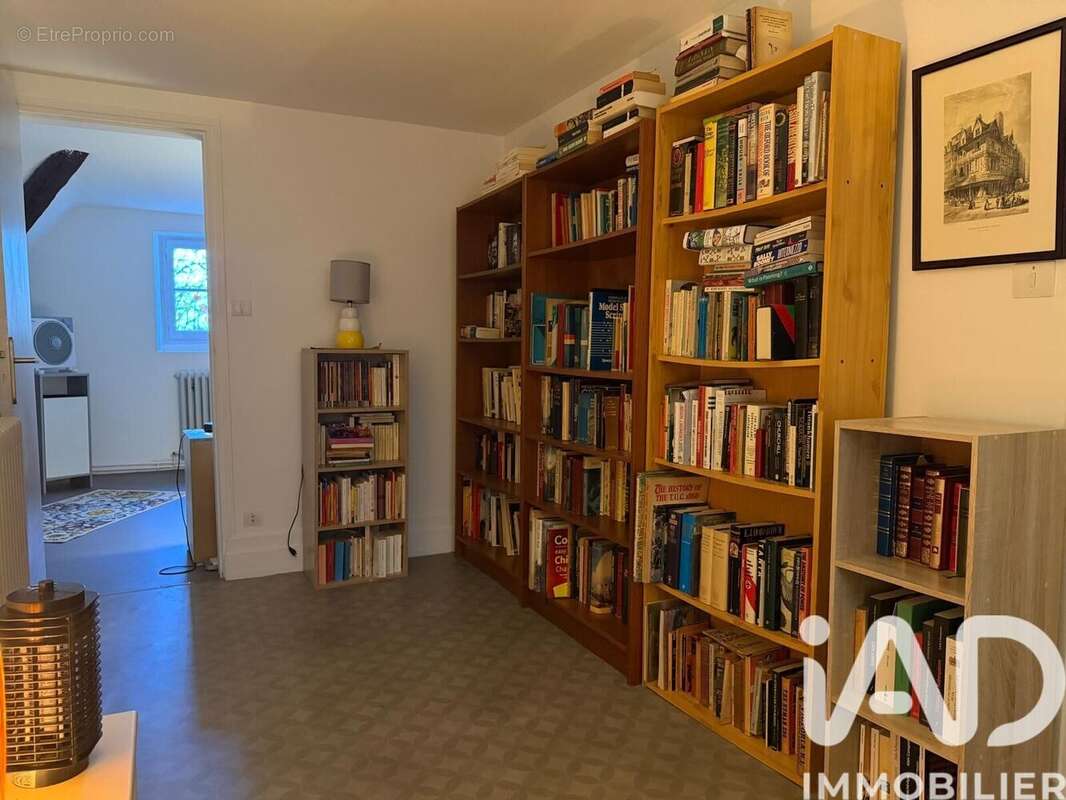 Maison 138 m² à Chenaud  - photo 7