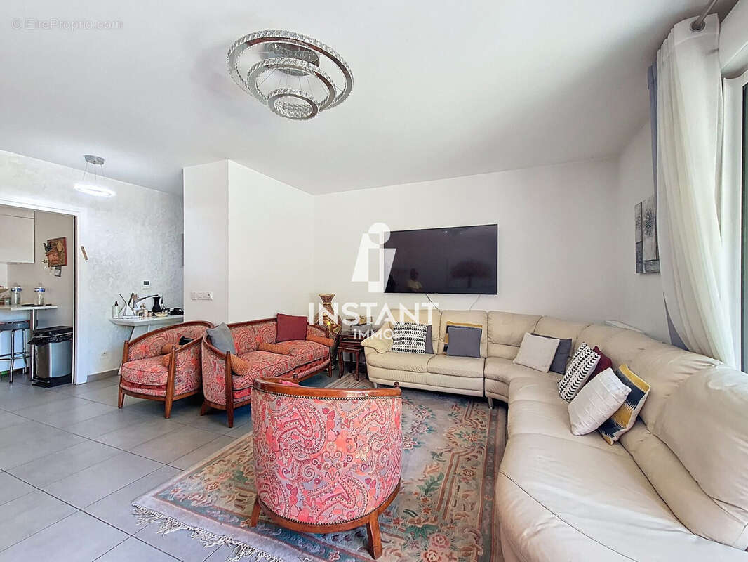 Appartement à MAISONS-ALFORT