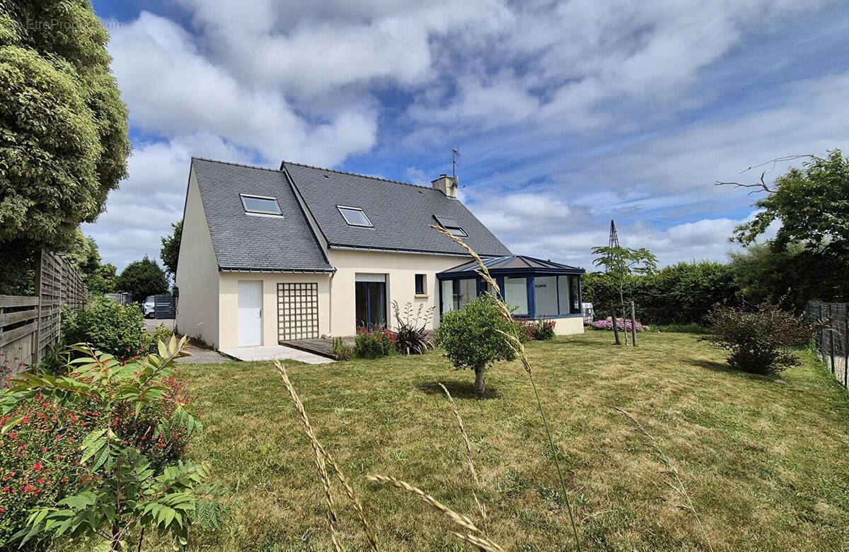Maison à CLOHARS-CARNOET