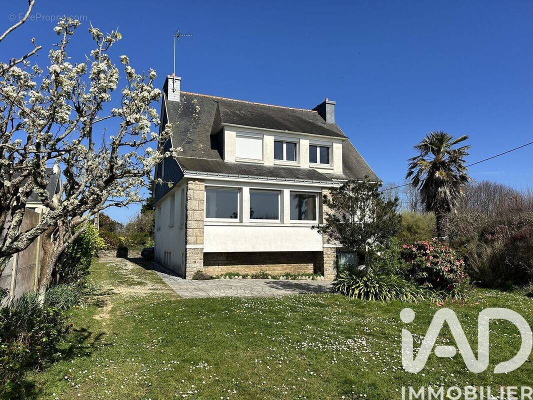 Photo 1 - Maison à CLOHARS-CARNOET