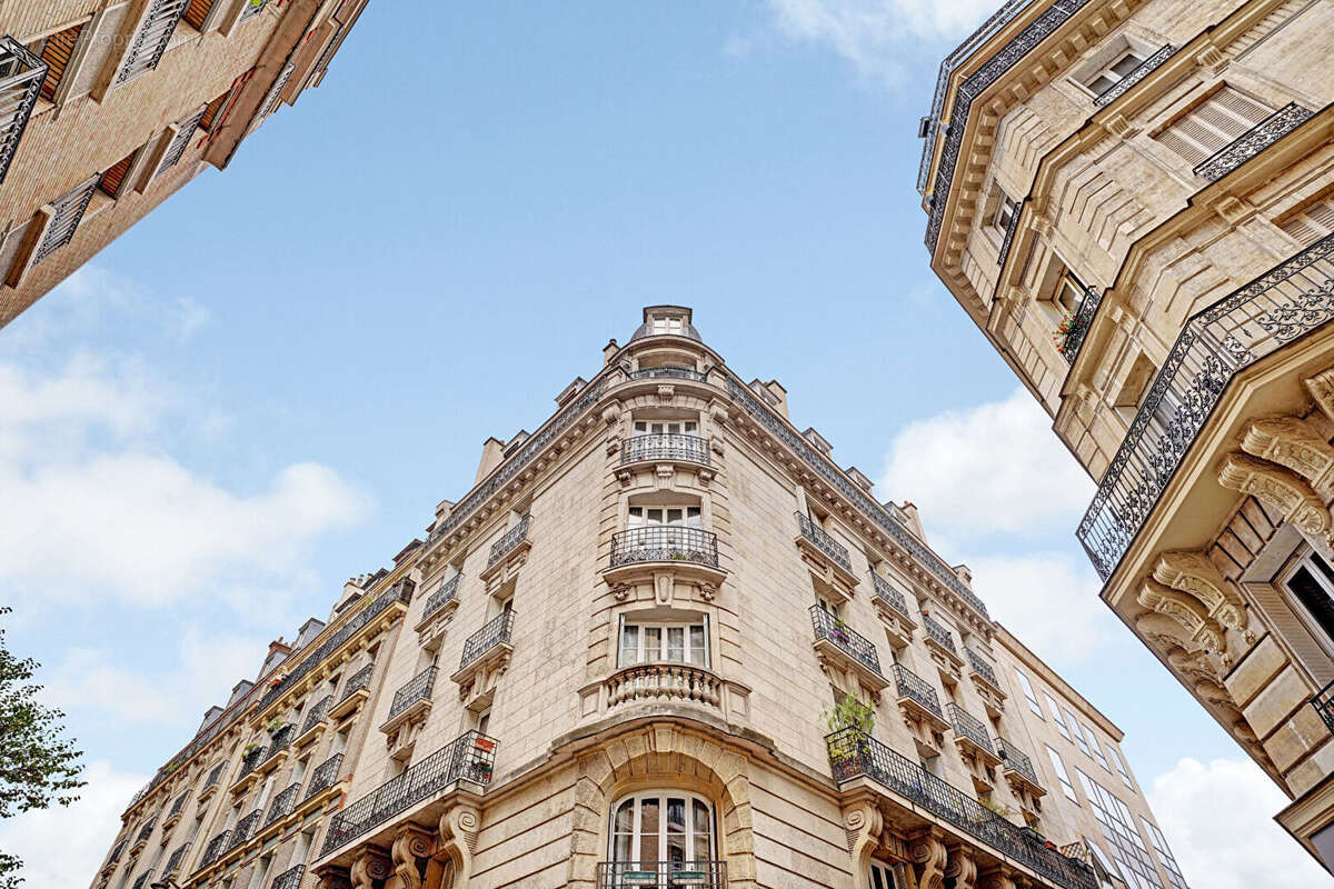 Appartement à PARIS-11E