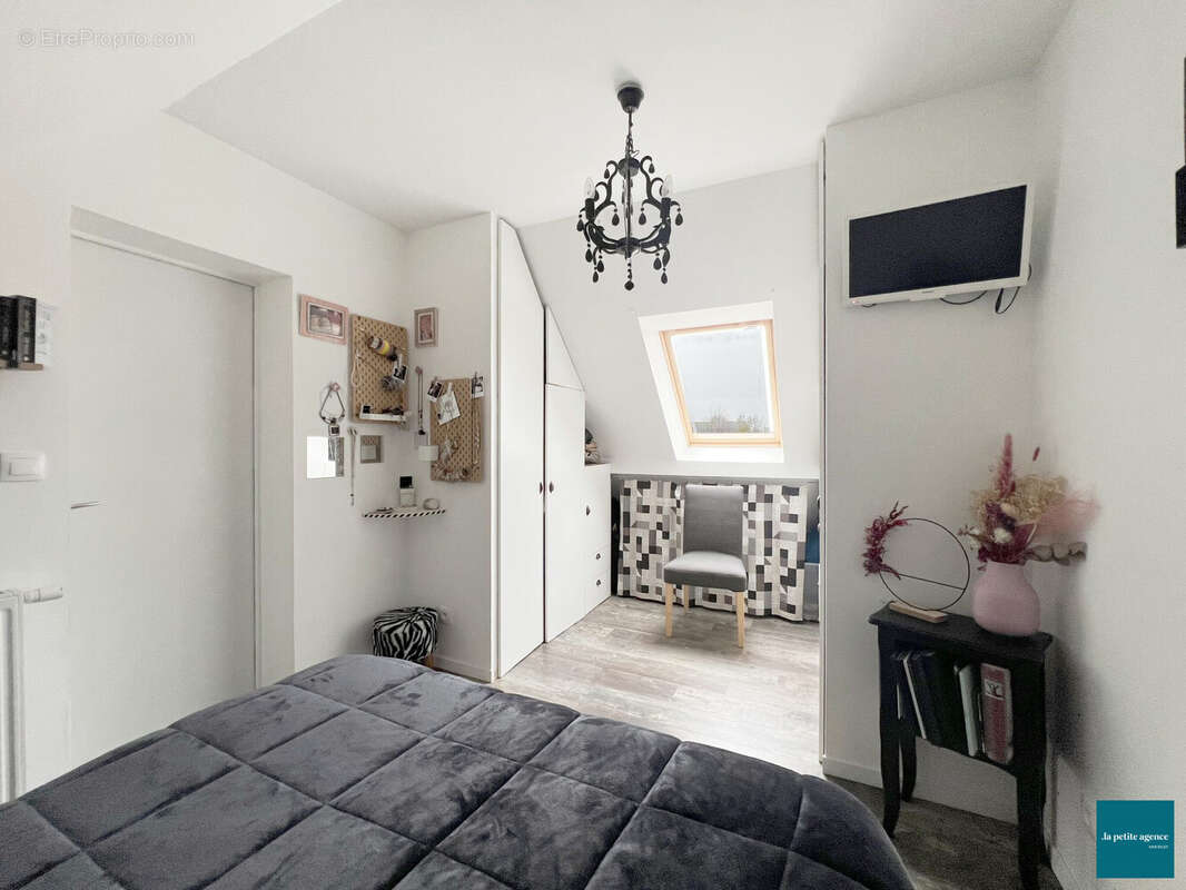 Maison à CONTEVILLE