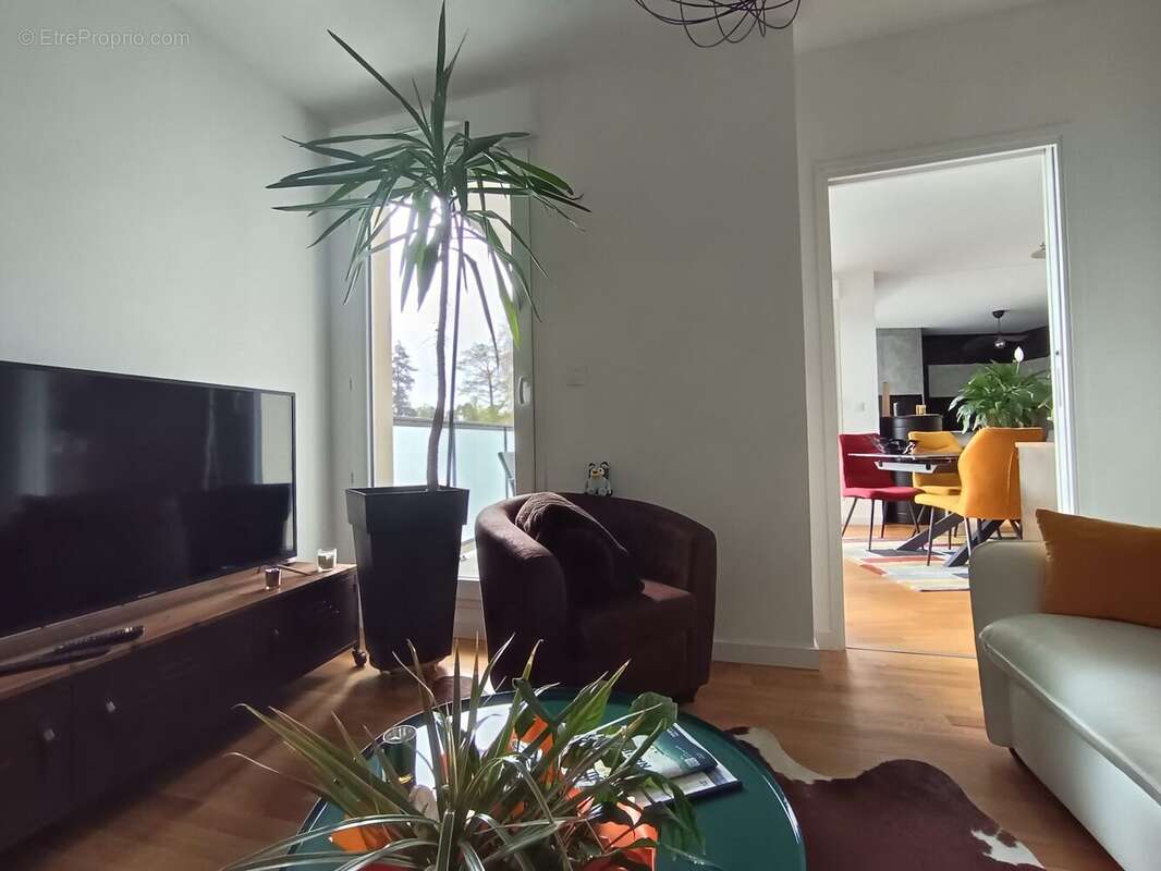 Appartement à LA RICHE