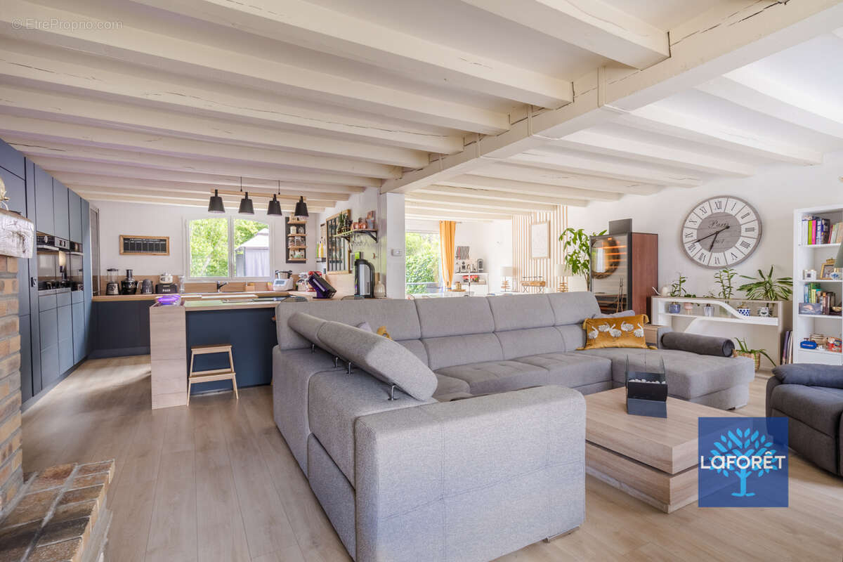 Maison à CLAYE-SOUILLY