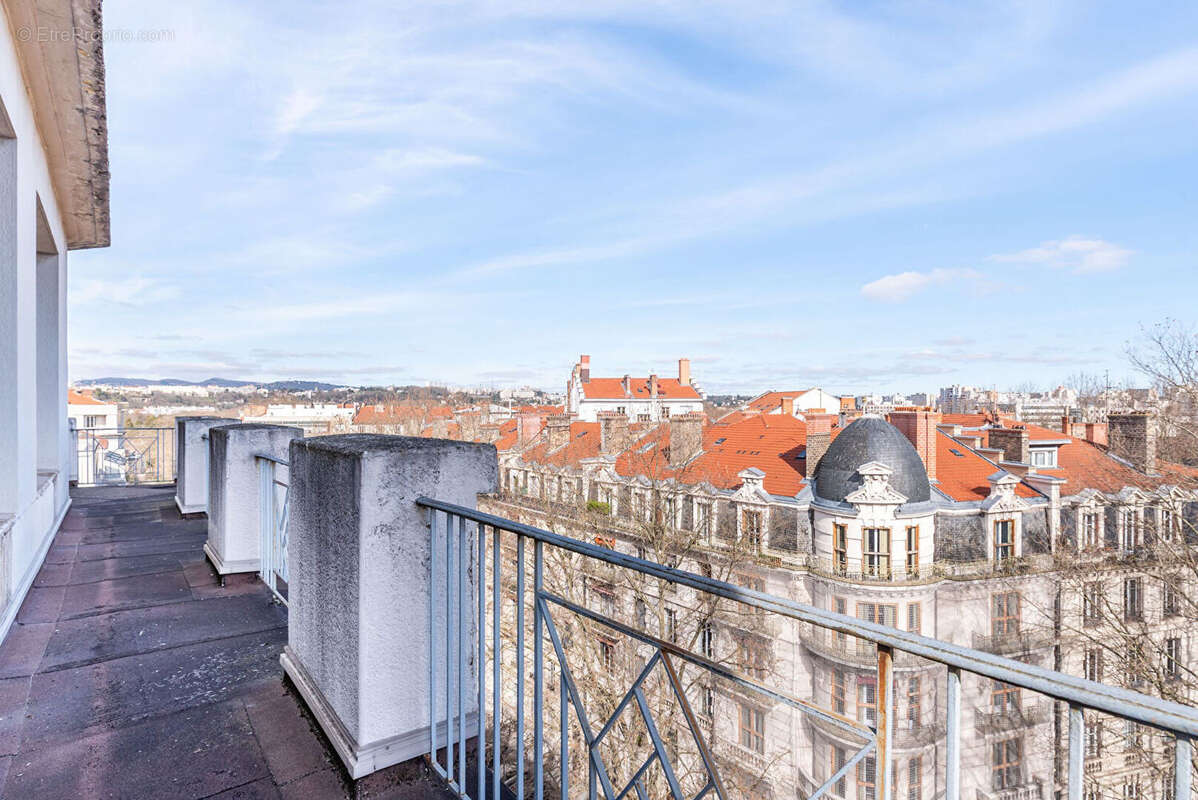 Appartement à LYON-6E
