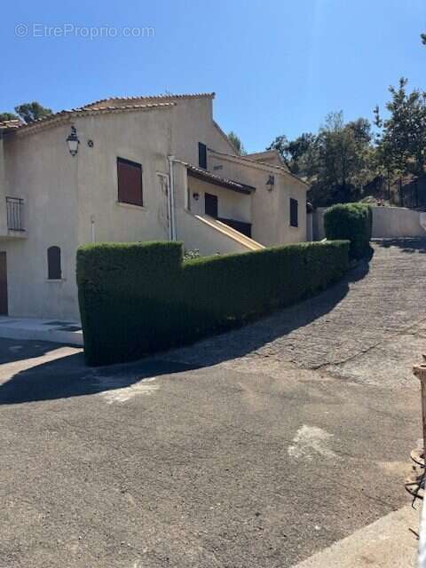 Maison à BOUC-BEL-AIR