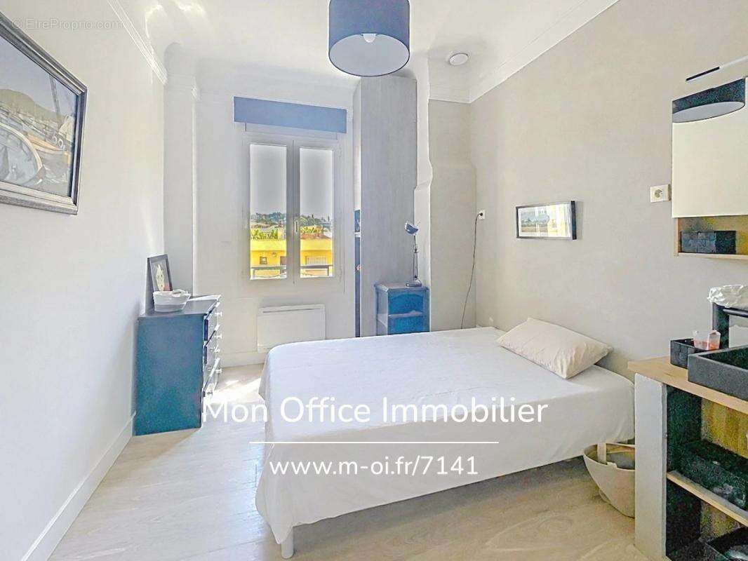 Référence : 7141-les - appartement vue mer rénové proche plage & port à sainte maxime - photo 9