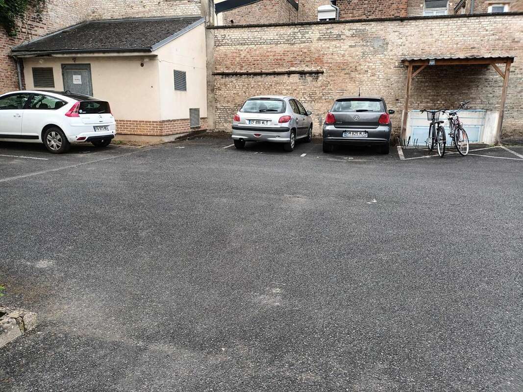 Parking 12 m² à Amiens  - photo 4