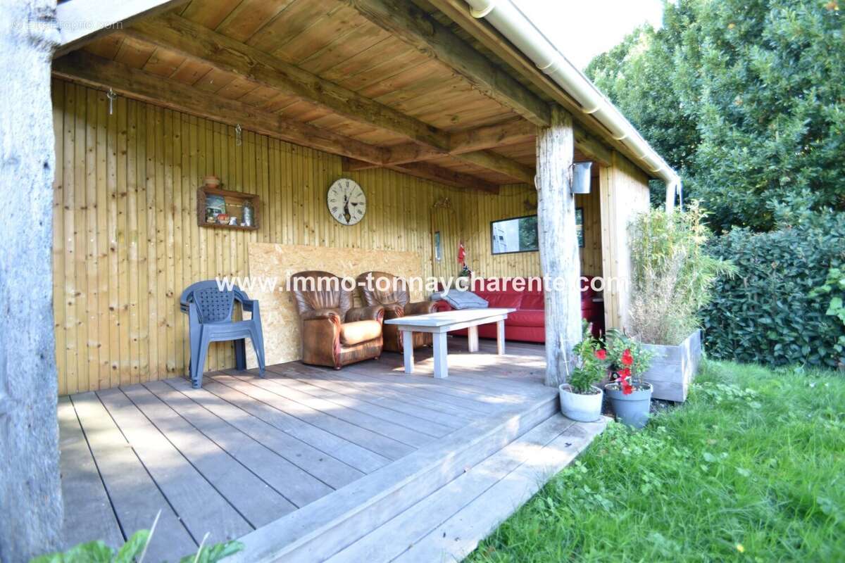 Maison à TONNAY-CHARENTE